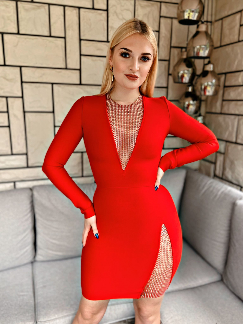 Sukienka BLING czerwona z rękawem